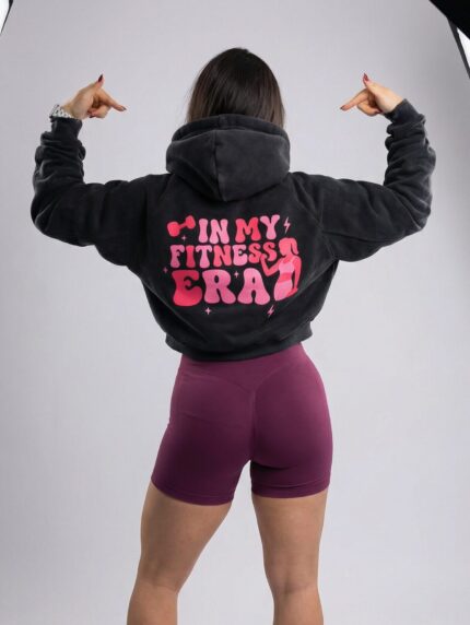 In my fitness Era Cropped Hoodie